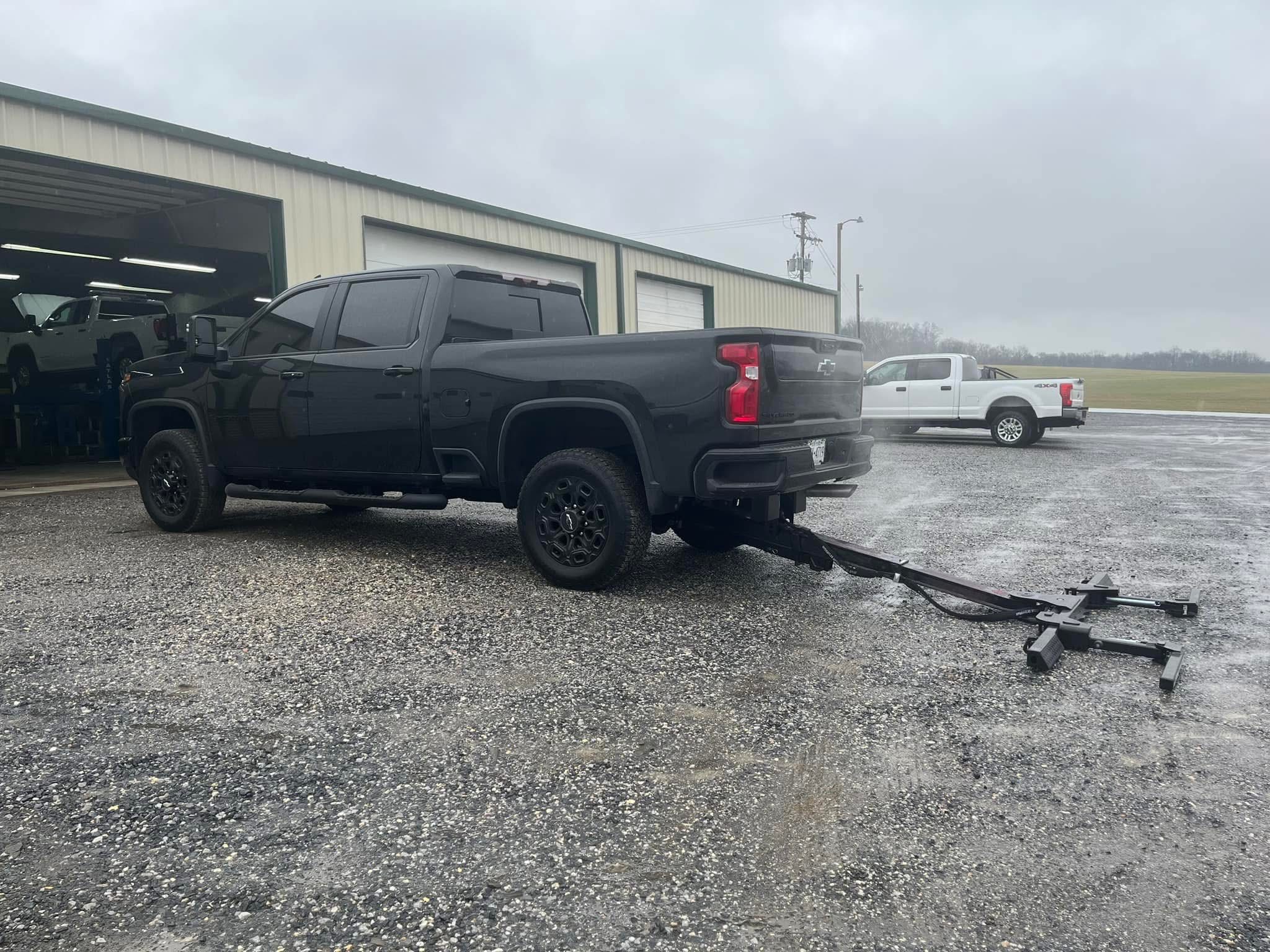 black-chevrolet-silverado-hd-extended-tow-bar-system